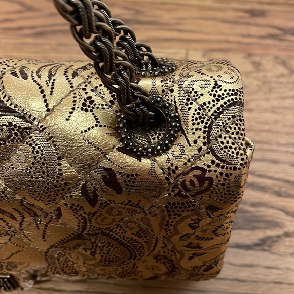 Chanel 🔥limited edition 🔥gold classic medium reissue - Picture 7 of 14